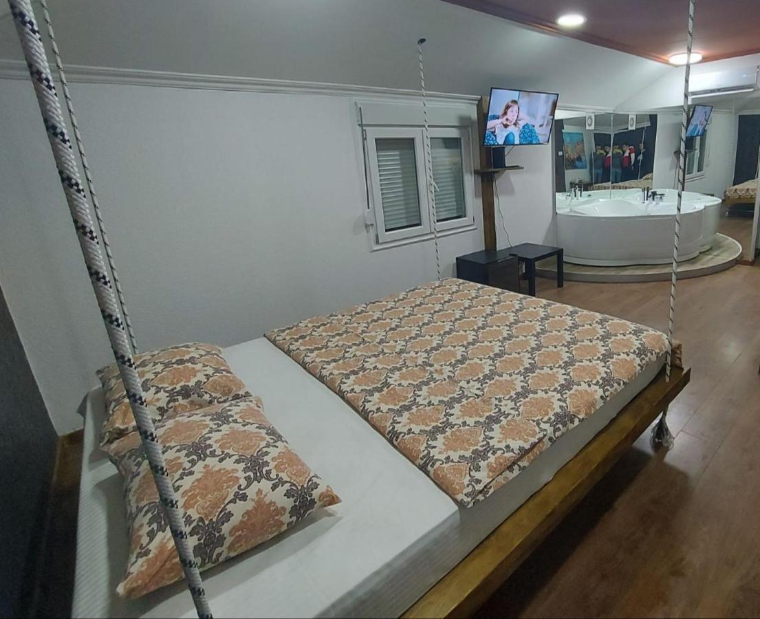 Mistik Secret Apartments ยาโกดินา ภายนอก รูปภาพ